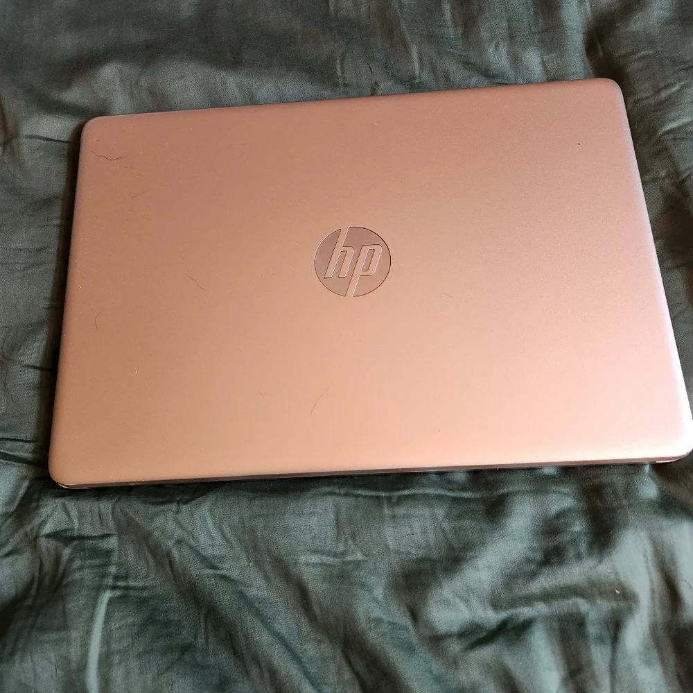 HP Desktop Laptop-last chance going out of business